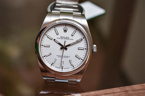 39mm model 114300 white dial rolex|rolex oyster perpetual 39 specs.